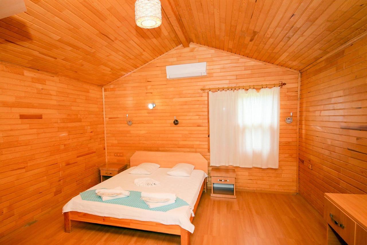Three Islands Bungalow Чирали Экстерьер фото