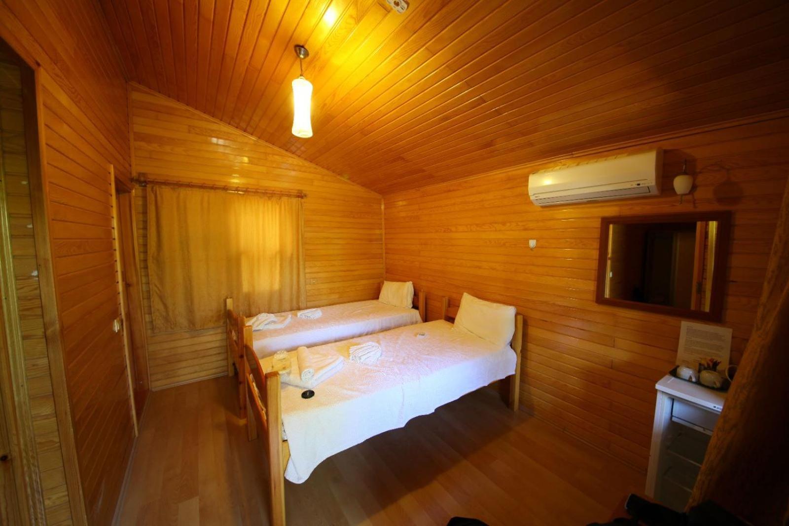 Three Islands Bungalow Чирали Экстерьер фото